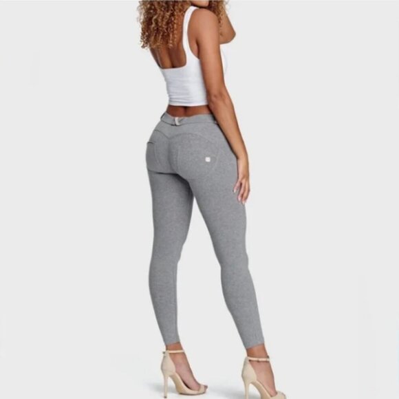 Freddy WR.UP Shapewear Mid Rise Gray Skinny Leggings Size Medium - Picture 1 of 10